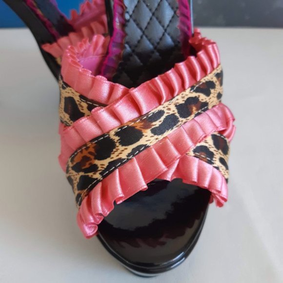 ELLIE Penthouse Ginger Satin Leopard Heels - Picture 6 of 10